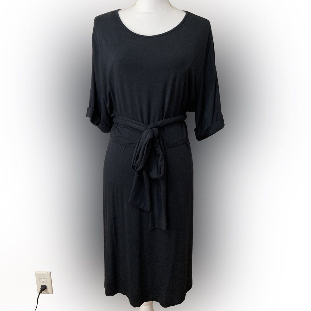 Kindred Bravely Maternity Nursing Dress Womens 1X Black Belted Short Sleeve